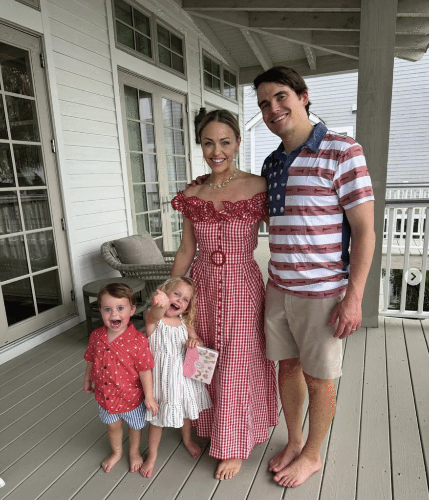 Lexi Sakowitz Marek & Mike Marek with their children on vacation at the beach.